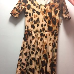 Medium LuLaRoe Nicole